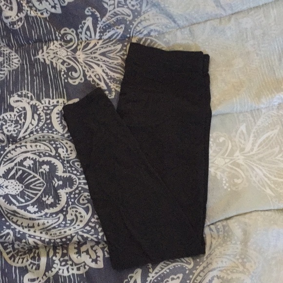 Black leggings - Picture 1 of 2